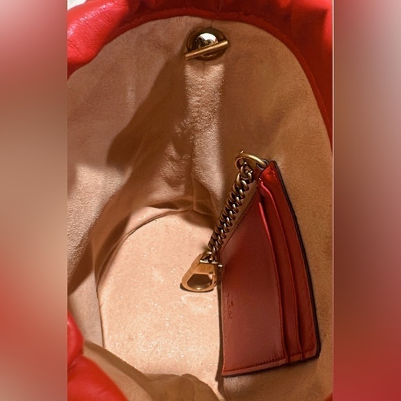 💯% Authentic Gucci Marmont GG Mini Bucket Bag✨ - Picture 11 of 17